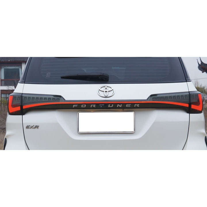 Toyota Fortuner Back Lamp With Trunk Garnish - Model 2022-2024