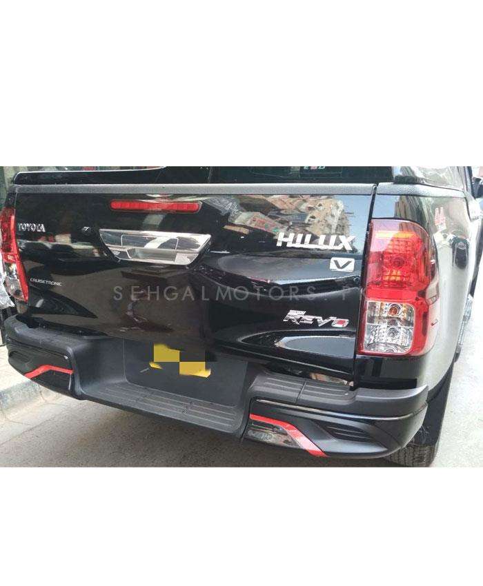 Toyota Hilux Revo/Rocco TRD Style Bodykit 2 Pcs