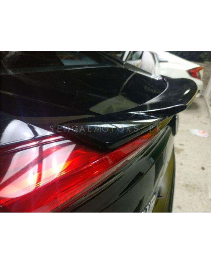 Honda Civic Chrome Style Spoiler - Model 2016-2021