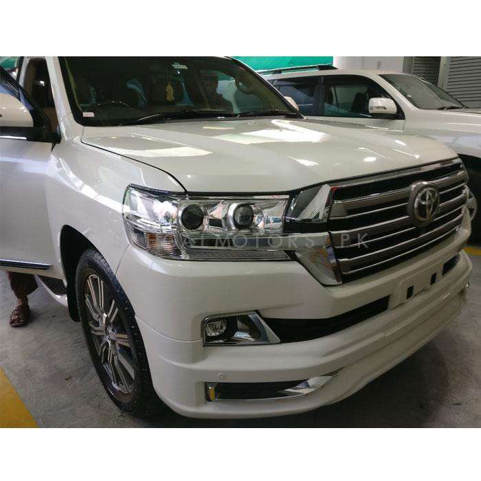 Toyota Land Cruiser LC200 OEM Face Uplift Conversion Upgrade to 2021 Without Body Kit