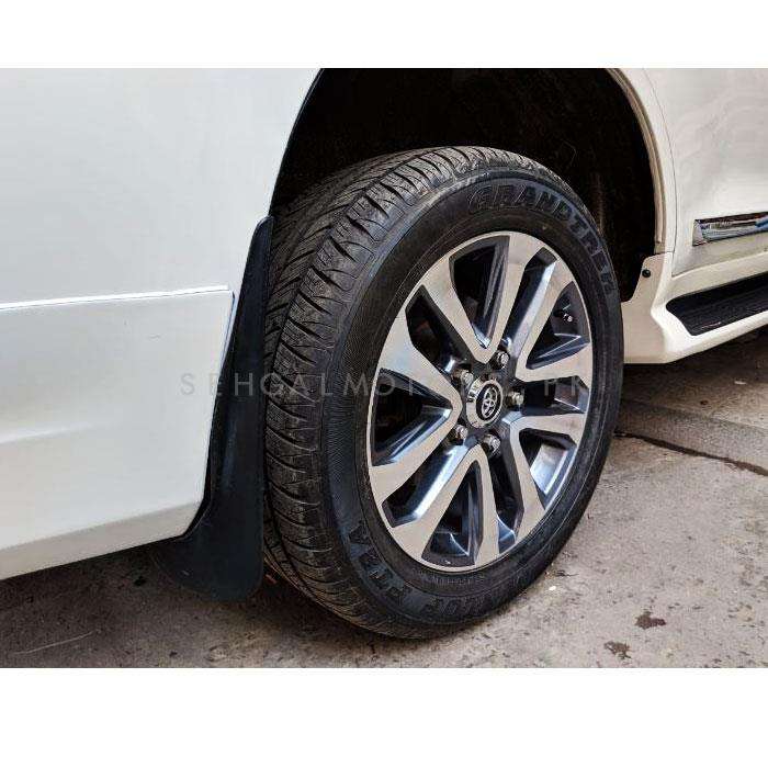 Toyota Land Cruiser OEM Alloy Rim 18 Inches (Set of 4) - Model 2017-2021