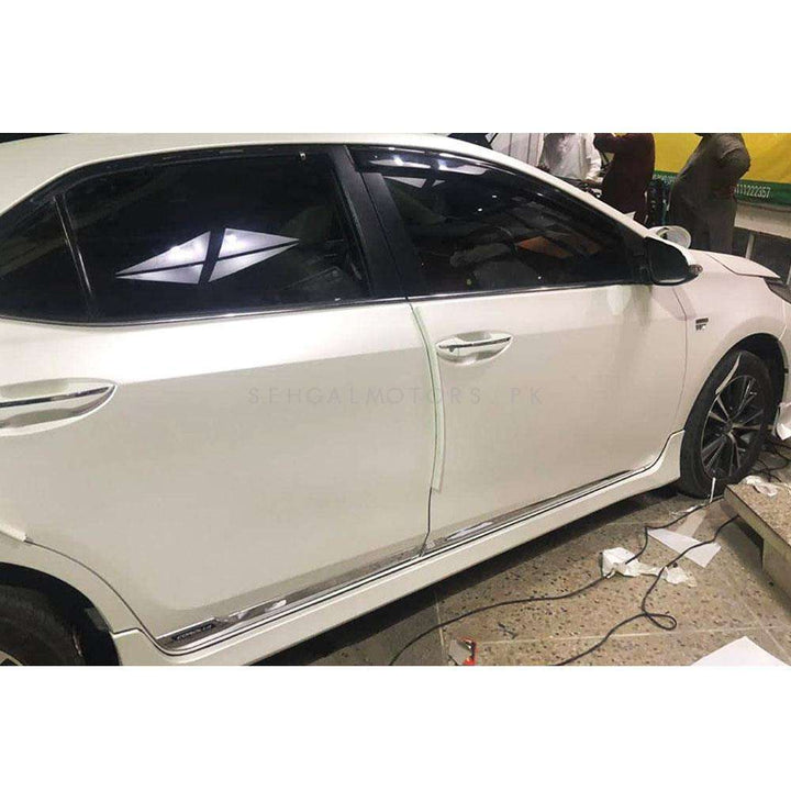 Glossy White Maximus Car Vinyl Wrap Film RF