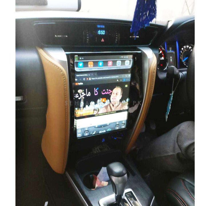 Toyota Fortuner Tesla LCD Black 11 Inches - Model 2016-2024