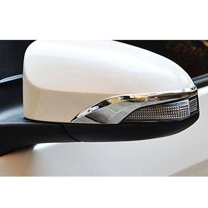 Toyota Land Cruiser Side Mirror Chrome Cover White With LED - Model 2012-2021