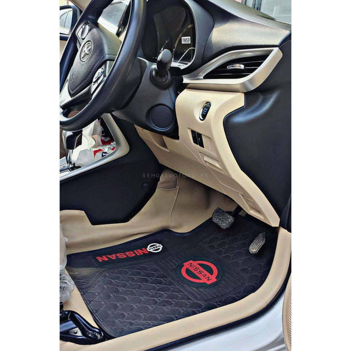 Nissan Universal PVC Rubber Floor Mat Black Red Mix Design - 5 Pcs