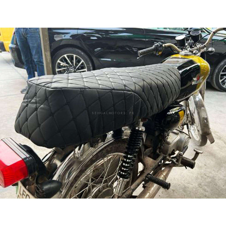 7d Rexine Seat Cover for CD70 Motorcycle Black with Mix Thread