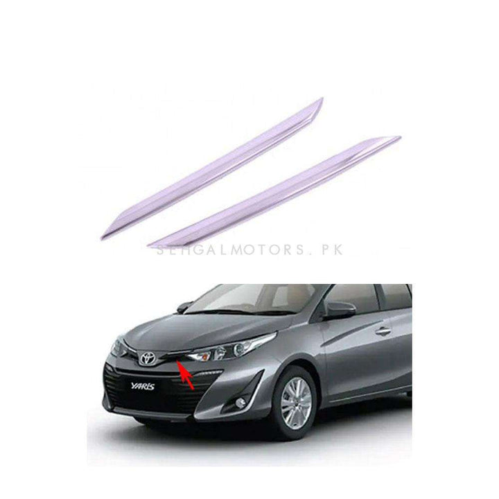 Toyota Yaris Ativ Version Front Grill Middle Chrome Trims - Model 2020-2021